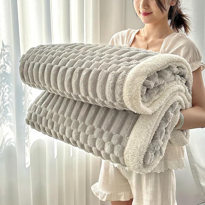 UKELER Sherpa Throw Blanket 60 × 80 inch, 470 GSM Striped Sherpa Fleece Blanket for All Season, Warm and Cozy Blankets for Couch Sofa Bed Office Camping, Silver Gray