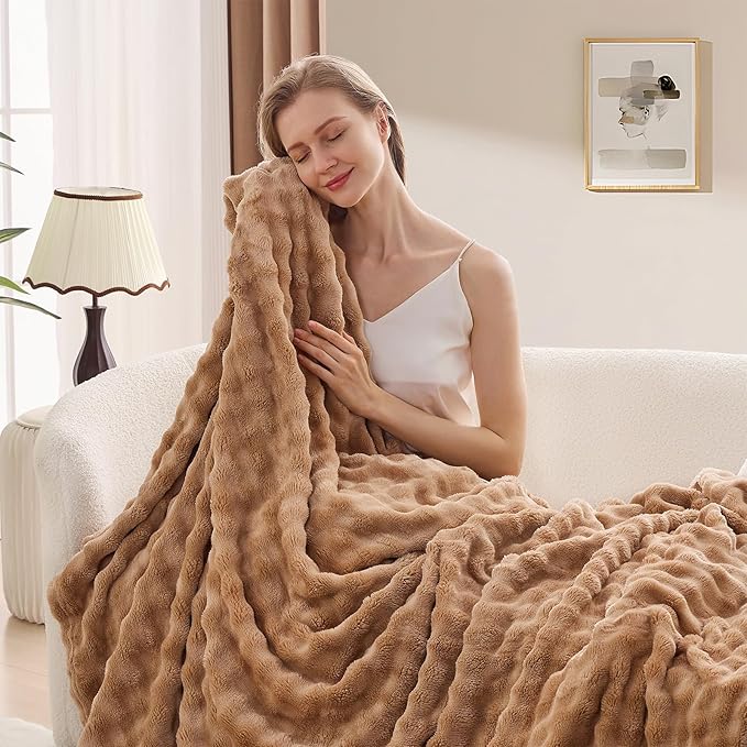 3D Bubble Plush Blanket Textured Fleece Throw Soft Warm Cozy Blanket Couch Bed Twin Brown 60x80 Inches