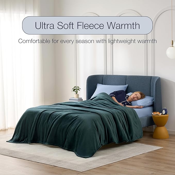 Casual Living King/Cali King Fleece Blanket Fluffy Soft Warm Cozy Bed Blankets for Bedroom Decor Plush Thick Fuzzy Oversized Big Flannel Throw for Bed Chair or Outdoor, 108-inch x 90-inch, Dark Green