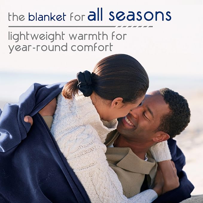 Vellux 1B07054 Original Insulating Core Hotel Style Solid Blanket Machine Washable Soft Cozy Warm Thermal Durable Pet Friendly All Seasons Layering Bed Sofa Blankets Navy Blue, Twin, Blue (Pack of 2)
