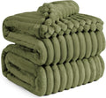 Bedsure GentleSoft California King Size Blanket for Couch - Cozy Soft Blankets for Women, Cute Small Fleece Throws for Girls, Birthday Gifts for Women, Moss, 102x96 Inches