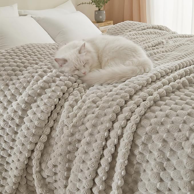 PHF Ultra Soft Flannel Fleece Blanket Queen Size, Lightweight 3D Jacquard Fleece Blanket, No Shedding, No Pilling, Luxury 340GSM Aesthetic Fluffy Cozy for Bed Room Decor, 90"x90", Taupe