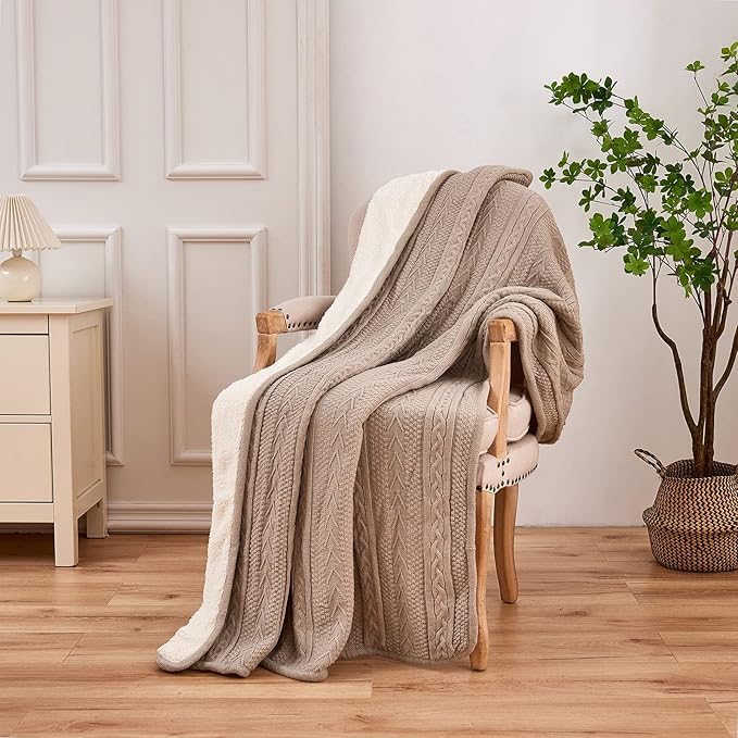 Longhui bedding Acrylic Cable Knit Sherpa Throw Blanket - Thick, Soft, Big, Cozy Light Grey Knitted Fleece Blankets for Couch, Sofa, Bed - Large 60 x 80 Inches Gray Coverlet All Season