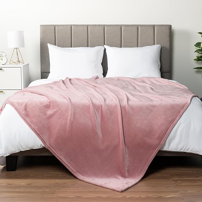 PAVILIA Blush Pink Fleece Throw Blanket for Couch Twin Size, Pink Super Soft Fuzzy Flannel Throw for Sofa, Luxury Plush Microfiber Blanket Twin Bed, Home Decorative Velvet Gift Blanket, 60x80