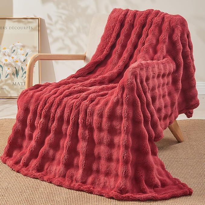 NEWCOSPLAY Twin Blanket for Couch Red Super Soft Flannel Fleece 3D Bubble Lightweight Bed Blanket All Season Use (Red, Twin(60"x80"))
