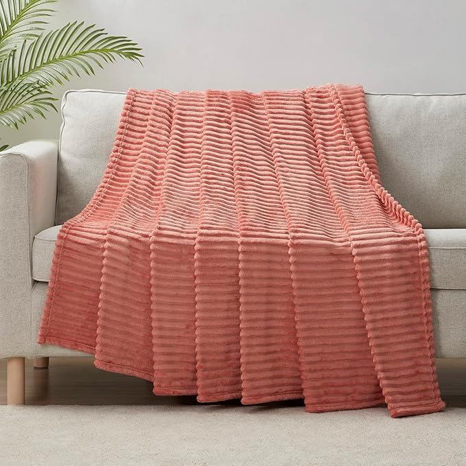 Nestl Rose Blanket King Size for Bed - Cozy Warm Fuzzy Blankets for Women, Plush Large Fleece Throws for Girls - Misty Rose, 108 x 90 Inches