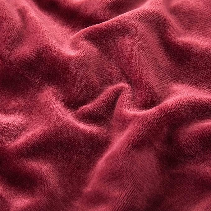 MOONLIGHT20015 Fleece Blanket - Super Soft Fuzzy Throw Blanket for Couch and Sofa - Lightweight Luxury 400 GSM Microfiber Fluffy Bed Blankets and Throws, 50 x 60 Inches (Throw/Travel, Burgundy)