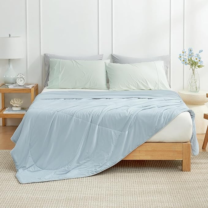 Cozy Bliss Cooling Comforter Twin Size, Cooling Blankets for Hot Sleepers and Night Sweats, Blue Summer Comforter for Twin Size Bed, Breathable Soft Lightweight Silk Smooth