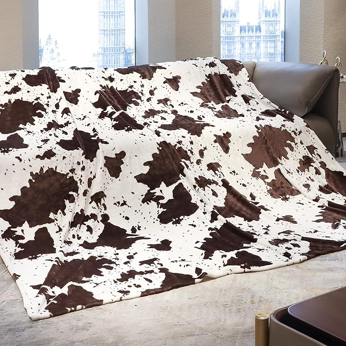 Fleece Blanket King Size - Oversized Soft Plush Cow Print Throw, Full Size Blankets for Bed & Couch - Lightweight Cute Country Home Decor, All-Season Cozy Gifts for Adults & Couples 90" x 108"