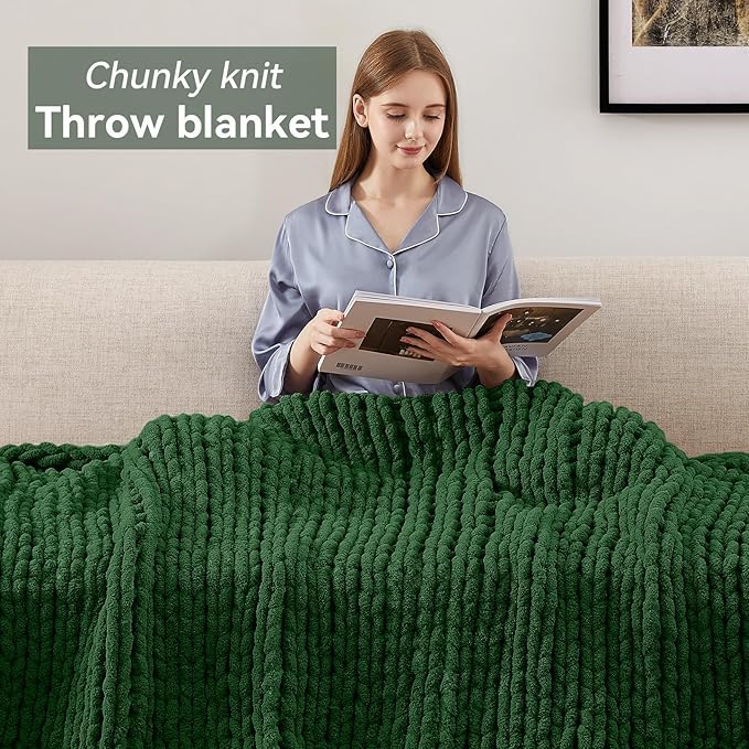 Chunky Knit Throw Blanket, 80''*90'' Knitted Throw Chenille Yarn for Bed Couch, Handmade Grass Green Crochet Big Thick Blanket, Machine Washable Cute Comfy Blanket for Home Decor
