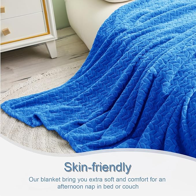 Exclusivo Mezcla Fleece Throw Blanket for Couch and Bed, 50x70 Inches Soft Cozy Jacquard Flannel Blankets, Lightweight Fuzzy Plush Warm Throws for Women, Cobalt Blue