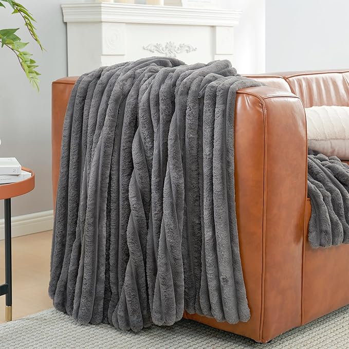 Amélie Home Faux Fur Throw Blanket for Couch, Cozy Fuzzy Fluffy Fur Luxurious Soft Striped Plush Gift Blankets for Family Sofa Chair Bedroom, 55"x70", Charcoal Grey