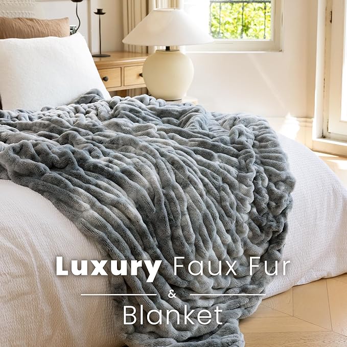 Ultra Soft Faux Rabbit Fur Throw Blanket, Cozy Fuzzy Blanket for Couch Bed, Plush Warm Decor Gifts, Luxury Thick Fluffy Blanket for Women, 50x60 inches, Tie-Dyed in Gray