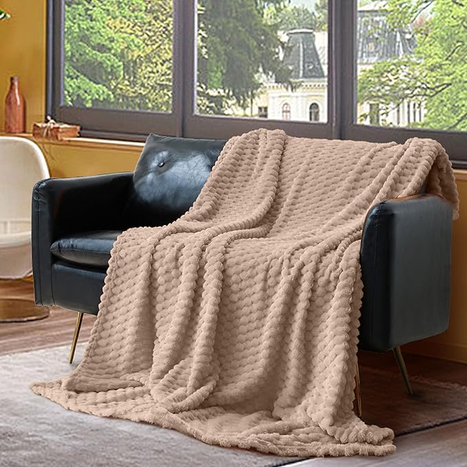 Vessia Flannel Fleece Throw Blanket, 3D Jacquard Camel Fuzzy and Warm Blanket for Couch,Sofa,Bed,Chair, 300GSM Soft Touch Cozy Brown Throw for All-Season Home Decor(50x40inch)