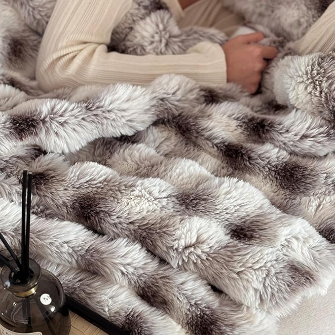 Luxury 1000GSM Double-Sided 3D Bubble Throw Blanket, 50x60 Inches, Reversible Two-Tone Faux Rabbit Fur, Frosted Black & Brown White-Tipped, High-Density Ultra Soft Warm Blanket for Sofa