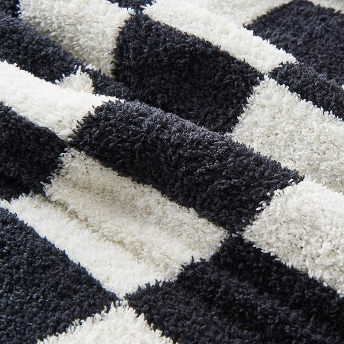 CozeCube Super Soft Fullfy Microfiber Reversible Knitted Blankets, Warm Cozy Fuzzy Plush Throw, Black and White Checkered Throw Blanket for Couch Bed Sofa, 60" x 80"