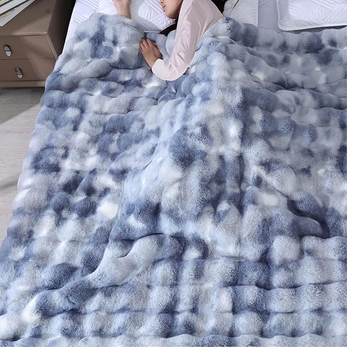 Tie-Dye Blue Faux Fur Throw Blanket for Couch, Double-Sided Bubble Textured Plush Throw with Soft Flannel Back, Machine Washable, 60 x 80, 860 GSM
