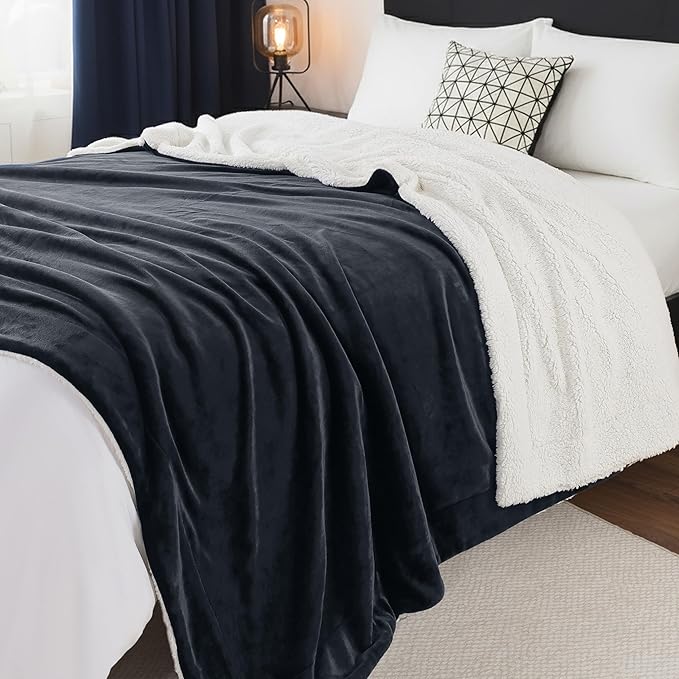 WDCOZY Sherpa Fleece Blankets Fuzzy Thick Warm Throw Blanket Super Soft Reversible Luxurious Fluffy Plush for Sofa Couch Bed Home Decor All Seasons Winter Blankets 60"x80" Charcoal Black