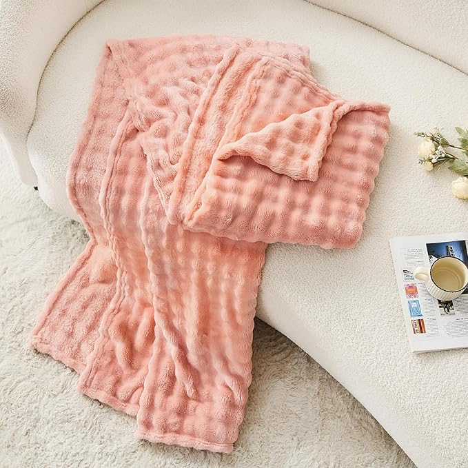 3D Bubble Plush Blanket Textured Fleece Throw Soft Warm Cozy Blanket Couch Bed Twin Pink 60x80 Inches