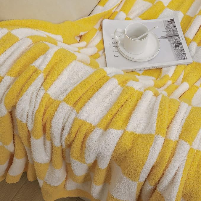 bearberry Fuzzy Checkerboard Grid Throw Blanket Soft Cozy Warm Microfiber All Season Blanket Decor for Couch Sofa Bed Travel Home (Yellow, 50''x60'')