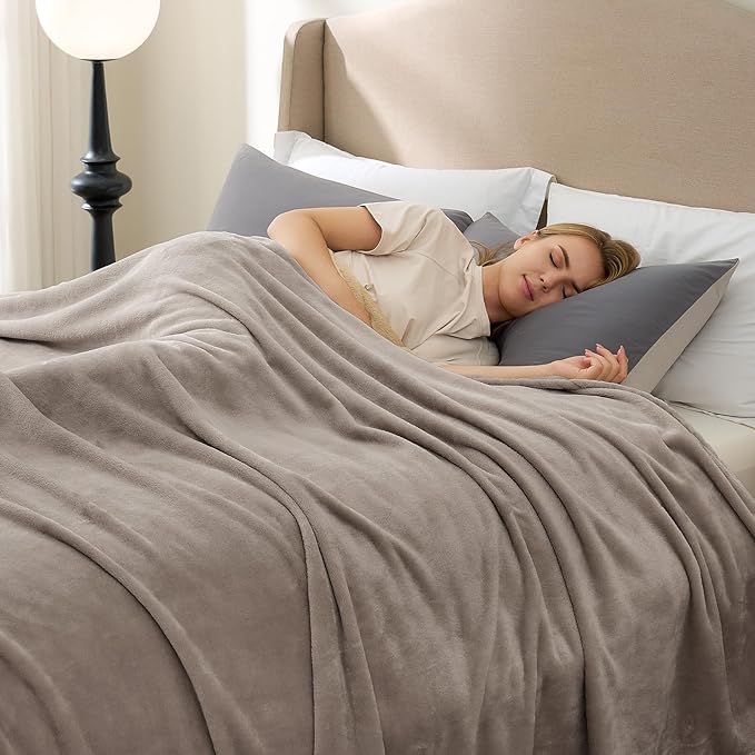 Hansleep Fleece Mocha Brown King Blanket, Super Soft Flannel Fuzzy Plush Cozy Blanket for All Seasons, Mocha Brown, King 90x108 Inches