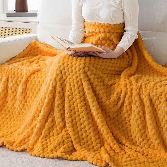 Bnuitland Soft Flannel Throw Blanket(50X70 inches), 3D Jacquard Fluffy Lightweight Fleece Blanket for Couch,Sofa,Bed, 300 GSM Super Cozy Warm for All Season Home Decor,Yellow