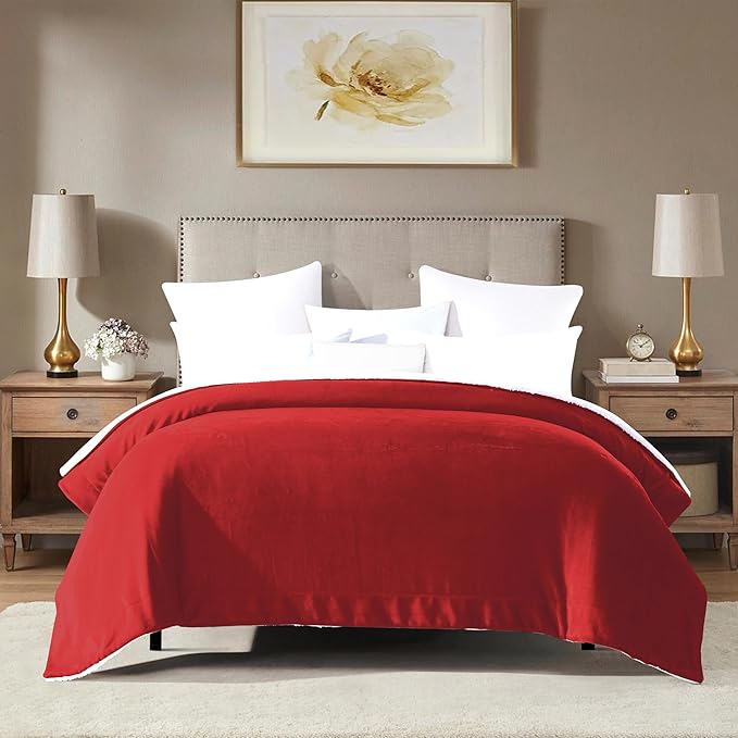 Mocassi Premium Ultra-Soft Flannel Fleece Sherpa Throw Blanket - Warm Cozy Reversible Plush Micromink Blanket for Couch, Bed and Sofa - Fluffy, Christmas Winter Bedding Gift, Queen, Red