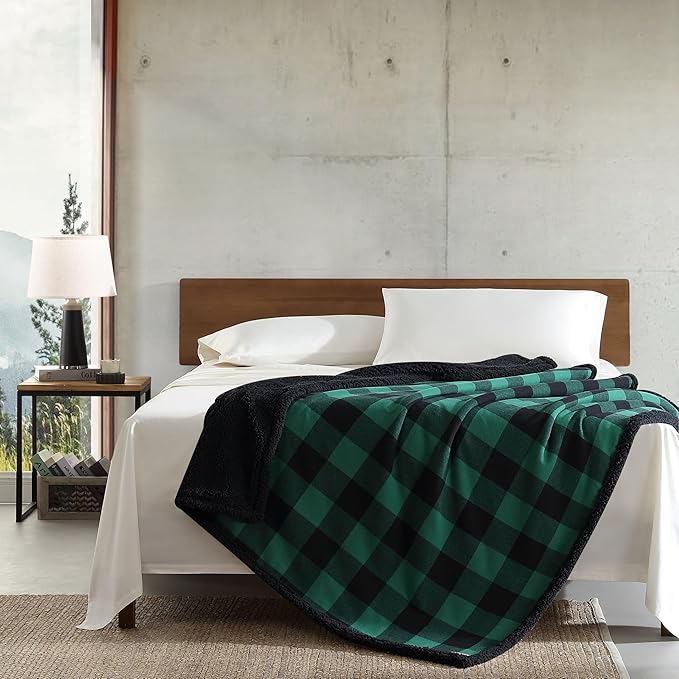 Eddie Bauer - Blanket, Super Soft Reversible Sherpa & Brushed Fleece Bedding, Throw Blankets for Couch, Ideal for Lounging (Cabin Plaid Green)