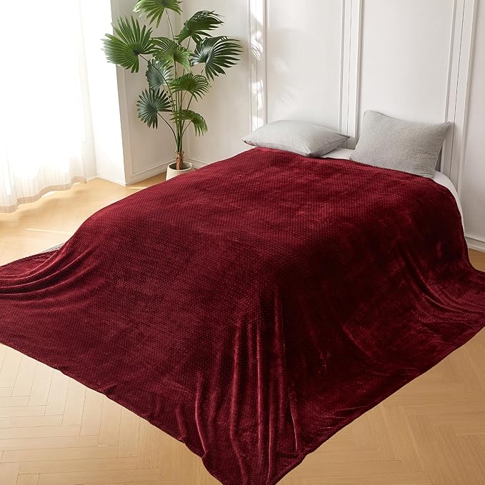 COOVA Oversized King Fleece Blanket 120x120 inches, Soft Cozy Warm Giant Extra Large 10'x10' Blanket for Bed, Sofa, Couch,Travel, Camping, California Huge Big Throw Blanket, Jacquard Burgandy Red
