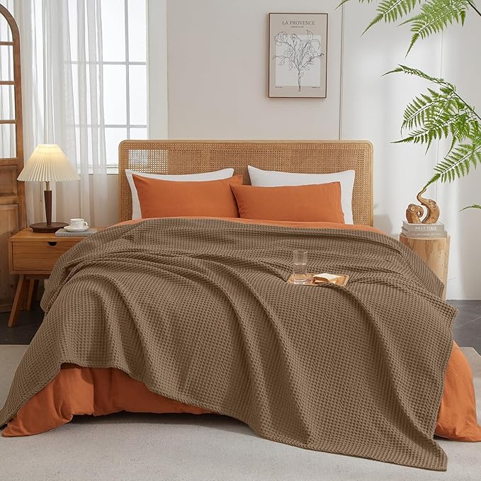 PHF Ultra Soft Waffle Weave Blanket Twin Size 66"x 90"- Washed Lightweight Breathable Cozy Woven Blanket for Bed - Aesthetic Decor for Couch Bedding Sofa Home Car - Mocha