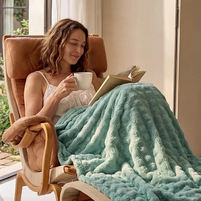 Bedsure 3D Fleece Bubble Blanket for Couch - GentleSoft Green Spring Throw Blanket for Sofa Bed St Patrick's Day Decor - Luxury Soft Cozy Gifts for Women, Lightweight, All Seasons, Sage Green,50"×60"
