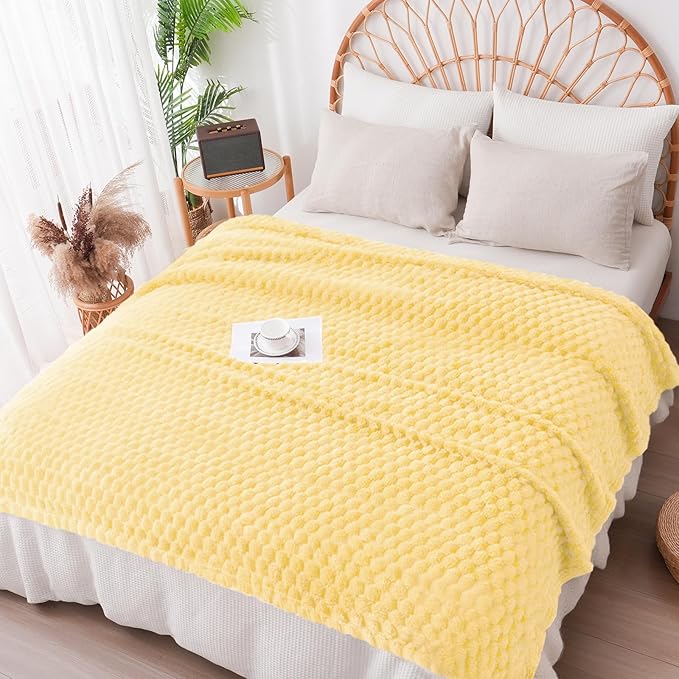 Vessia Flannel Fleece Twin Blanket, 3D Jacquard Light Yellow Fuzzy and Warm Blanket for Couch, Sofa, Bed, 300GSM Super Soft Touch Cozy Home Decor for All Seasons (60x80 inches)