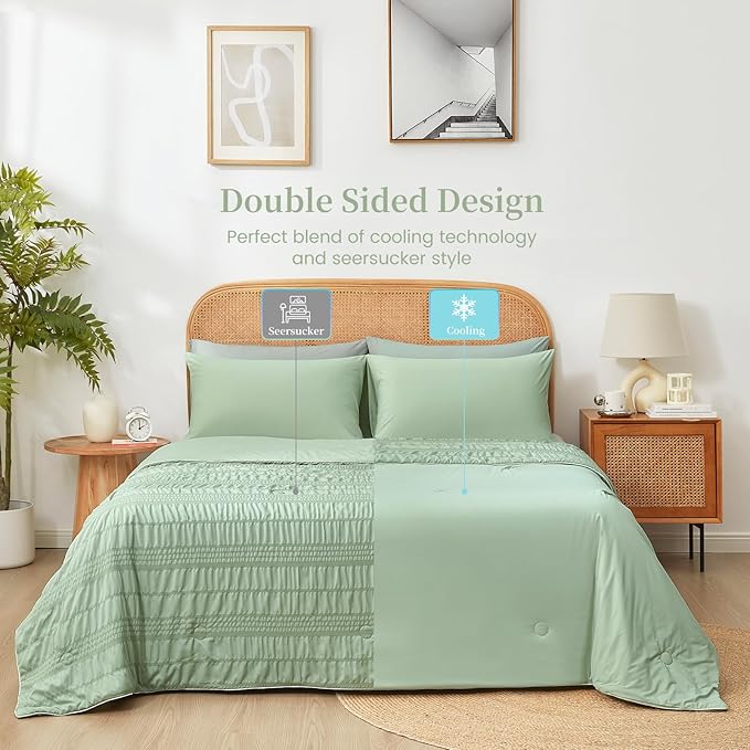 Cozy Bliss Seersucker Cooling Comforter King Size, Q-Max 0.45 Reversible Lightweight Cooling Blanket, Breathable Silk Smooth Summer Bedding Quilt for Hot Sleepers Night Sweats Sage Green