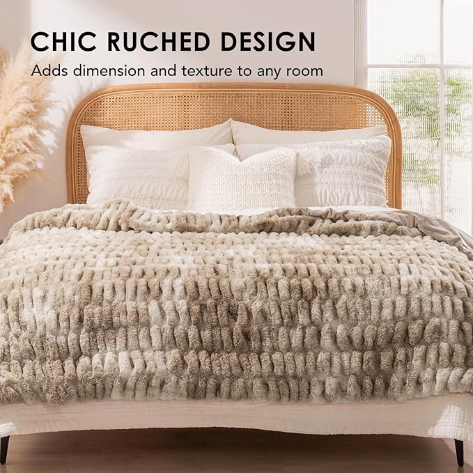EVERGRACE Luxurious Soft Faux Rabbit Fur Throw Blanket, Cozy Fuzzy Plush Warm Throws for Couch Bed Sofa Chair Home Decor, Ruched Bubble Fluffy Blanket with Reversible Velvet, 50" x 60", Beige