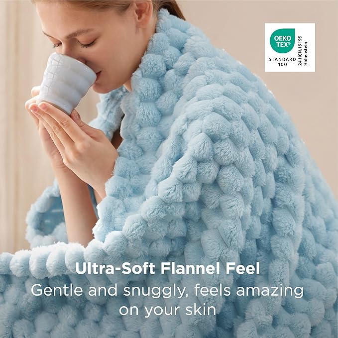 Bedsure Twin Blanket for Bed - 350GSM Fluffy Plush Bubble Blanket for College Dorm for Home Room Decor, GentleSoft Cute Fleece Soft Cozy Gifts for Women Girls, Light Blue, 60x80 Inches