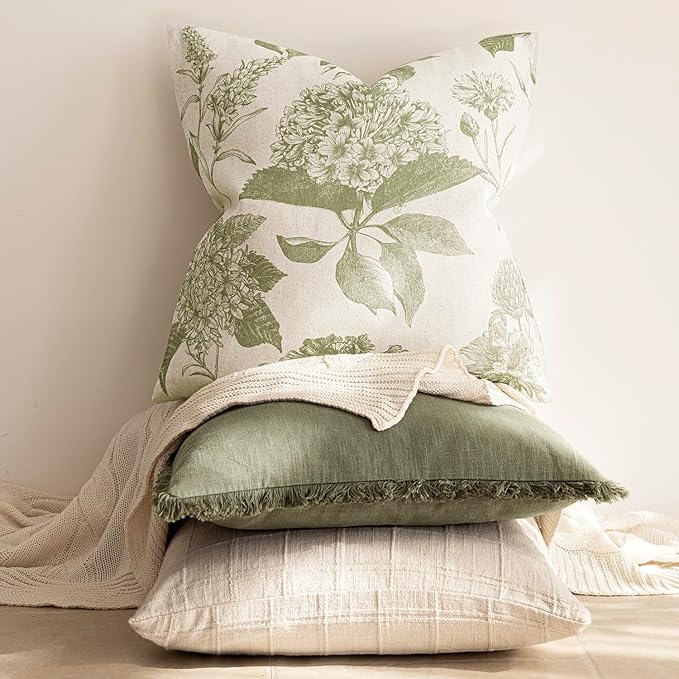 Foindtower Set of 2 Linen Floral Throw Pillow Covers Vintage Accent Print Decorative Cozy Cushion Covers Farmhouse Boho Home Decor for Sofa Chair Couch Bedroom Living Room,20×20 Inch,Light Green