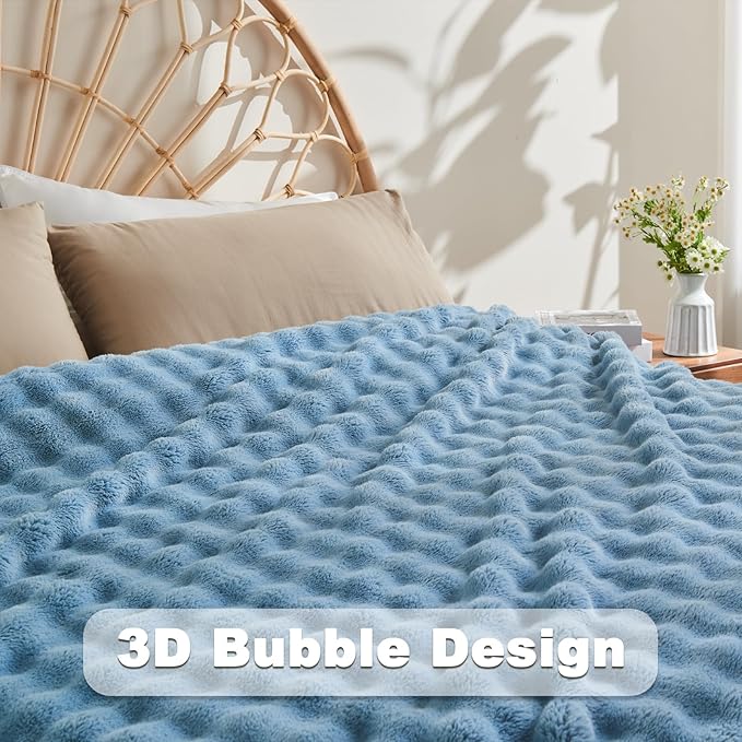 NEWCOSPLAY Throw Blanket for Couch Blue Super Soft Flannel Fleece 3D Bubble Lightweight Bed Blanket All Season Use (Blue, Throw(50"x60"))