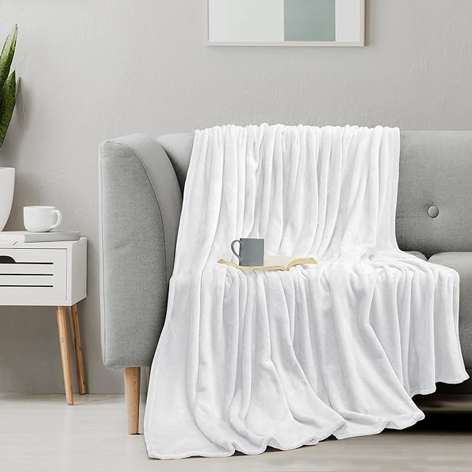 Utopia Bedding White Fleece Blanket Twin Size Lightweight Fuzzy Soft Anti-Static Microfiber Bed Blanket (60x80 Inch)