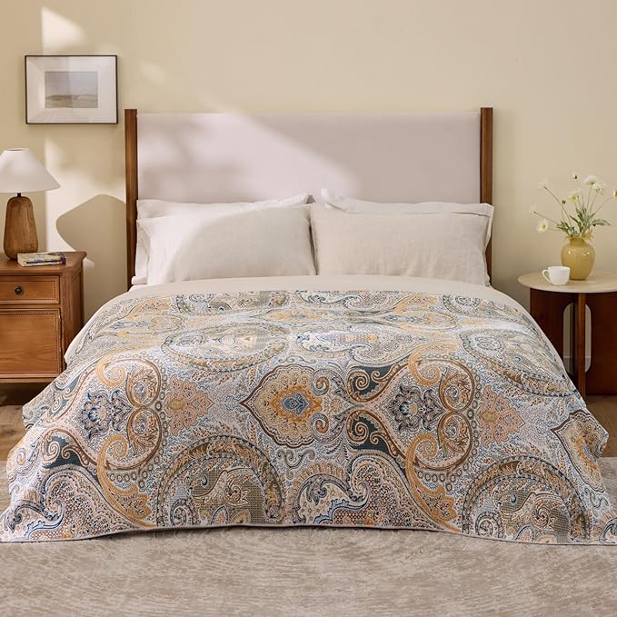 100% Cotton Boho Throw Blanket for Home Decor – Classic Farmhouse Quilt Bedding, Muslin Blankets for Adults, Vintage Woven Decorative Blanket for Couch, Bed Layering Use, Paisley Pattern, 104"x90"