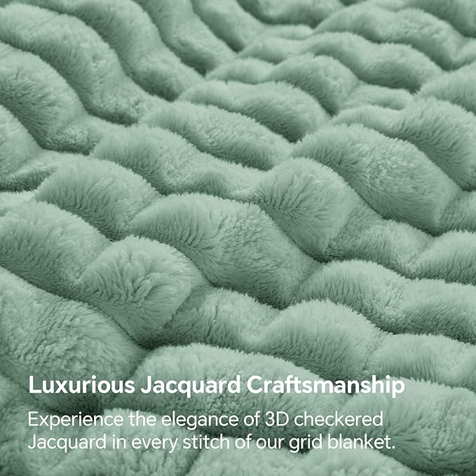 BEDELITE Sage Green Throw Blanket for Couch and Bed- Super Soft and Warm 3D Checkered Fluffy Fuzzy Fleece Blanket, Luxurious Plush Cozy Blanket for Room Decor Fall and Winter, 50x70 inches