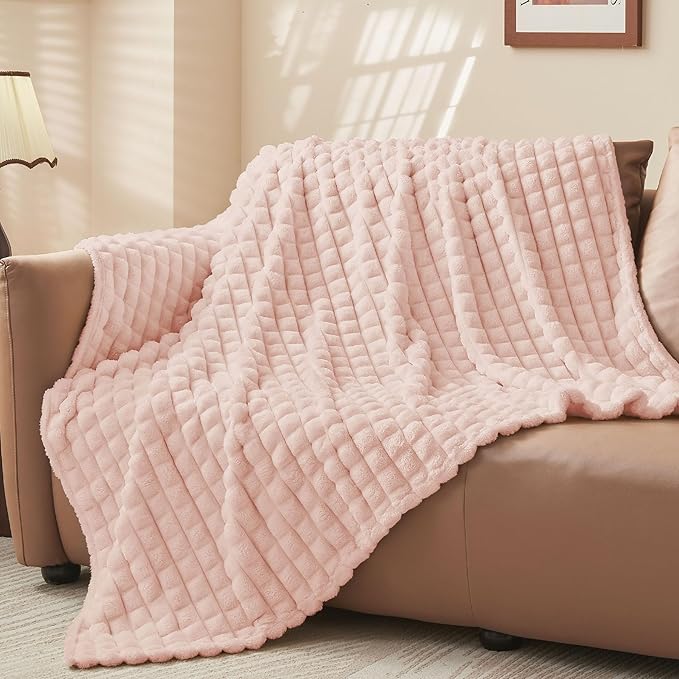 BEDELITE Updated Pink Throw Blanket for Couch and Bed- Super Soft and Warm 3D Checkered Fluffy Fuzzy Fleece Blanket, Luxurious Plush Cozy Blanket for Room Decor Spring, 50x60 inches