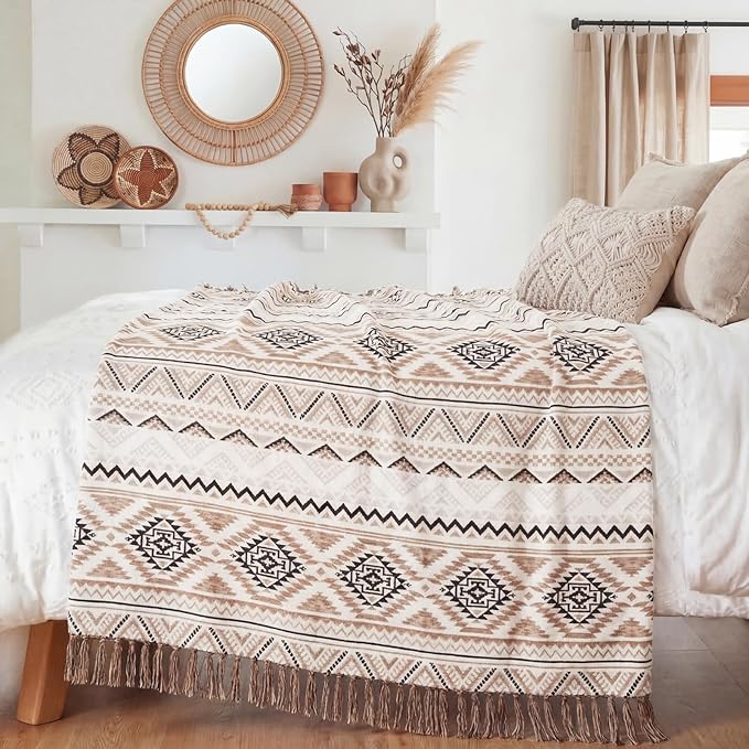 CASAAGUSTO Boho Throw Blanket - Brown White Decorative Blankets with Tassel, Printed Flannel Bohemian Blanket for Chair, Bed, Sofa, Couch(60 * 80, Brown White)
