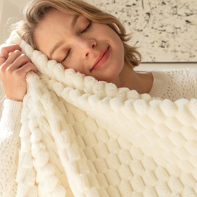 Super Soft Fleece Twin Blanket 50x70 Inches for Couch, Premium Silky with 3D Imitation Turtle Shell Jacquard Decorative Blankets, Lightweight and Cozy for Sofa.Ivory