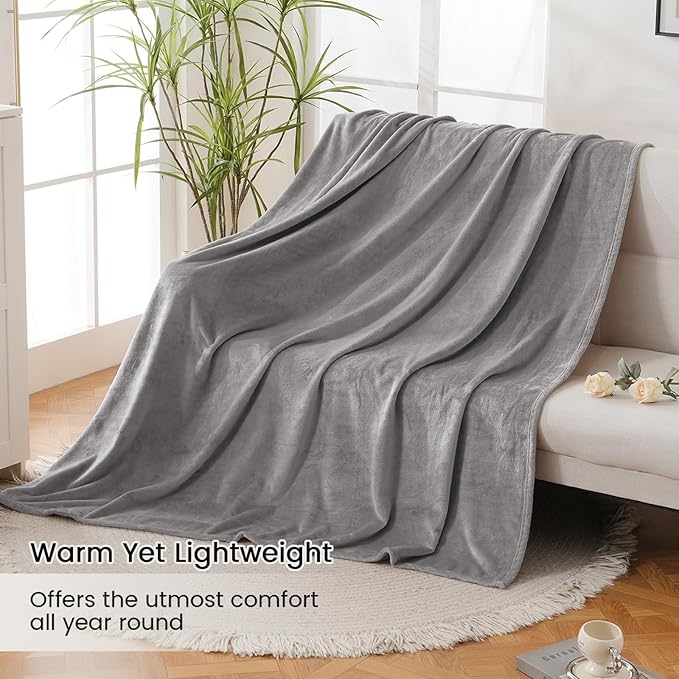 Throw Blanket for Couch, Flannel Fleece Blanket, Warm Plush Throw Blankets for Girls, Fuzzy Soft Blanket for Bed, Sofa, Travel, Camping, 50" X 60", Light Grey