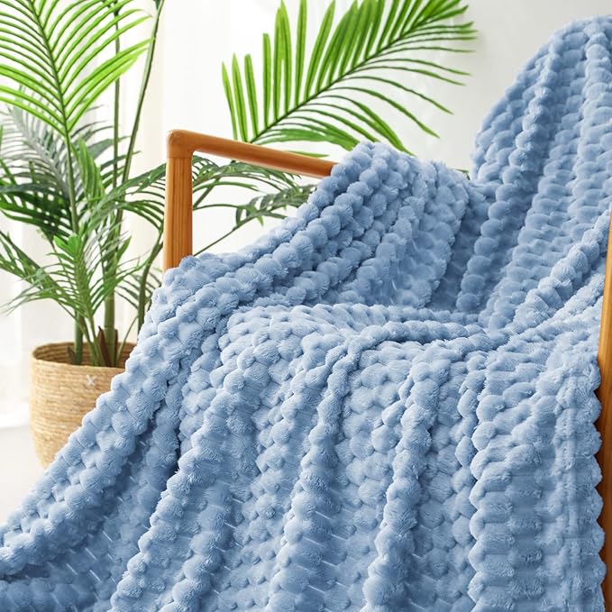 Exclusivo Mezcla Fleece Queen Blanket for Bed, Extra Large Fuzzy Stone Blue Bed Blankets, Soft Cozy Plush Sofa Throws for All Seasons, 90x90 Inches