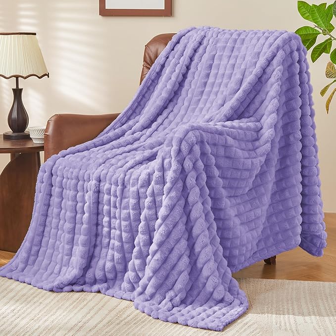 BEDELITE Lavender Throw Blanket for Couch and Bed- Super Soft and Warm 3D Checkered Fluffy Fuzzy Fleece Blanket, Luxurious Plush Cozy Blanket for Room Decor Spring, 50x60 inches