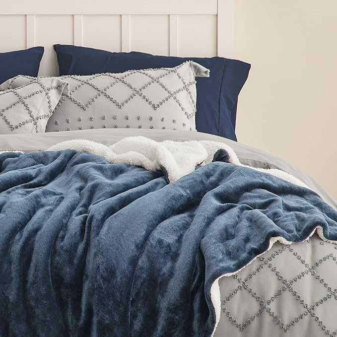 Bedsure GentleSoft Sherpa Fleece Blanket Queen Size for Bed, Non-Heated, Thick and Warm Throw for Women and Men, Soft Fuzzy Plush Queen Blanket for Winter, Slate Blue, 90x90 Inches