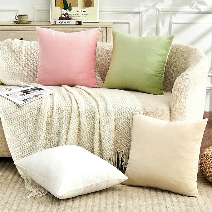 Throw Pillow Covers Pink Set of 2 20x20 Inch Pillow Covers, Soft Velvet Cute Decorative Pillowcases for Couch Sofa Bed, Home Boho Decor, Modern Cushion Covers