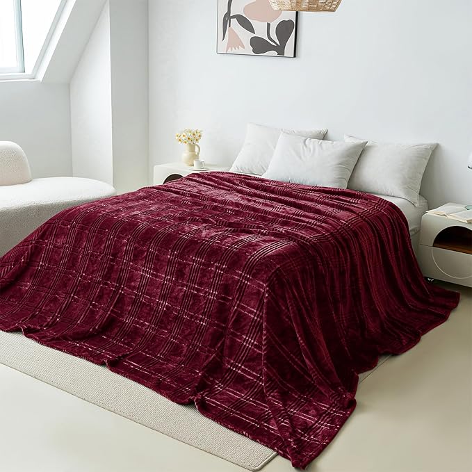COOVA Oversized King Fleece Blanket 120x120 inches, Soft Cozy Warm Giant Extra Large 10'x10' Blanket for Bed, Sofa, Couch,Travel, Camping, California Huge Big Throw Blanket, Checkered Burgandy Red