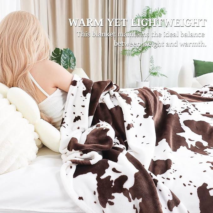 Fleece Blanket King Size - Oversized Soft Plush Cow Print Throw, Full Size Blankets for Bed & Couch - Lightweight Cute Country Home Decor, All-Season Cozy Gifts for Adults & Couples 90" x 108"